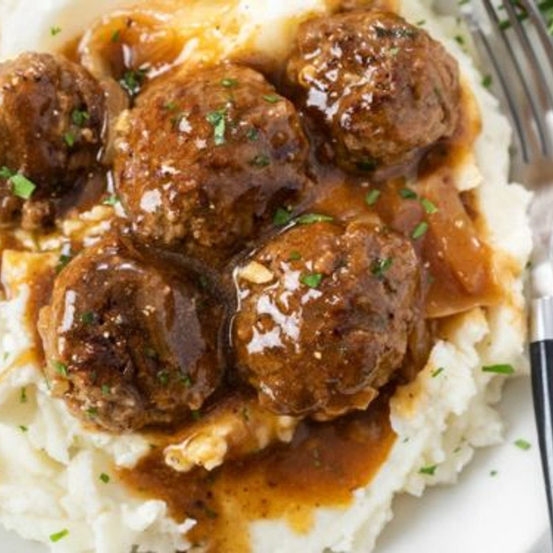 Meatballs and Gravy