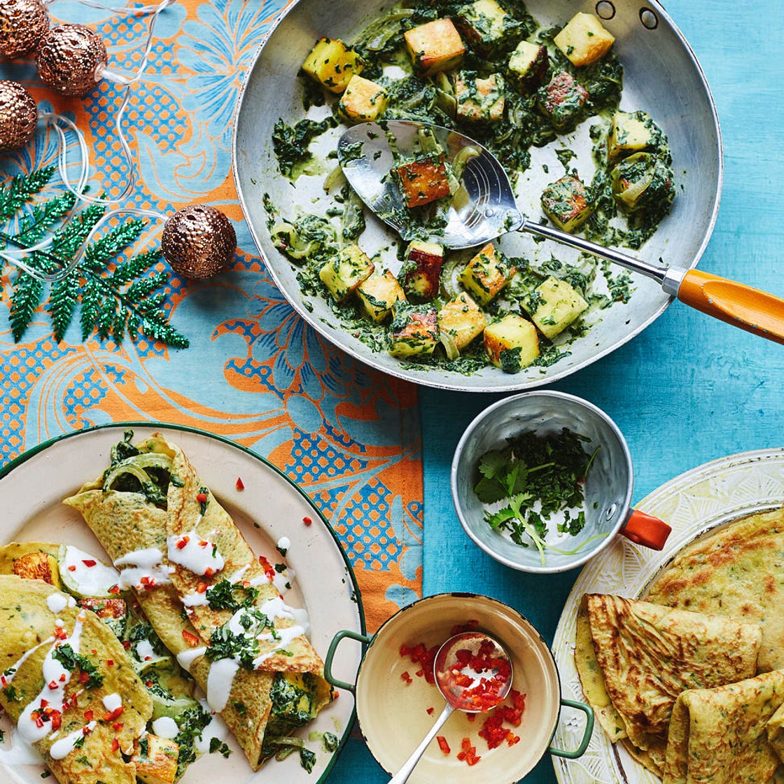 Savoury pancakes with paneer & spinach stuffing