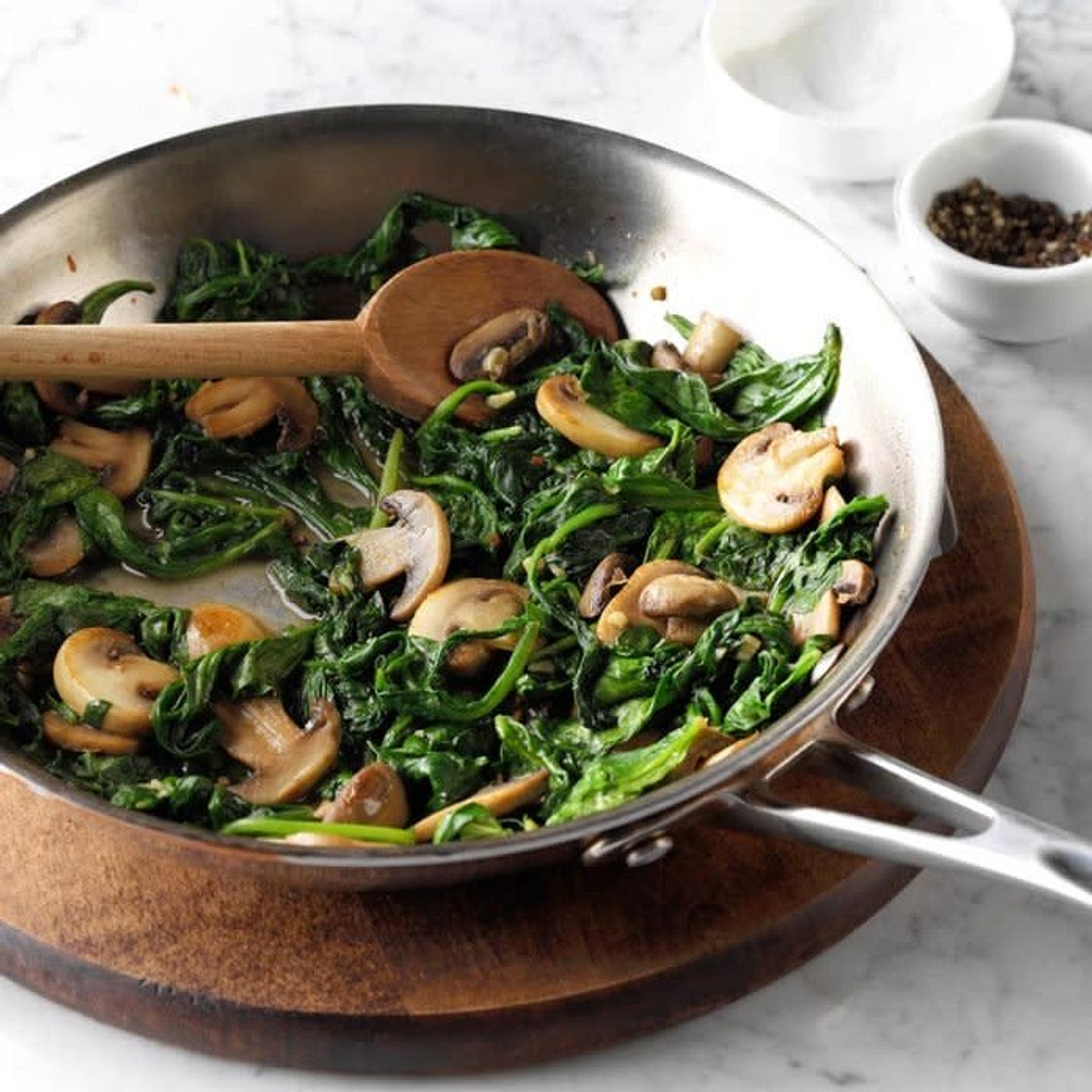 Mushroom and spinach saute