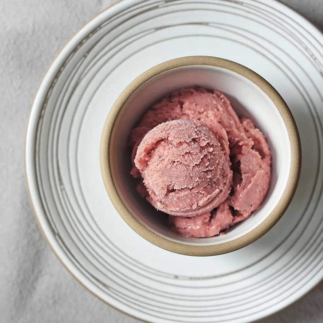 Strawberry Banana Ice Cream