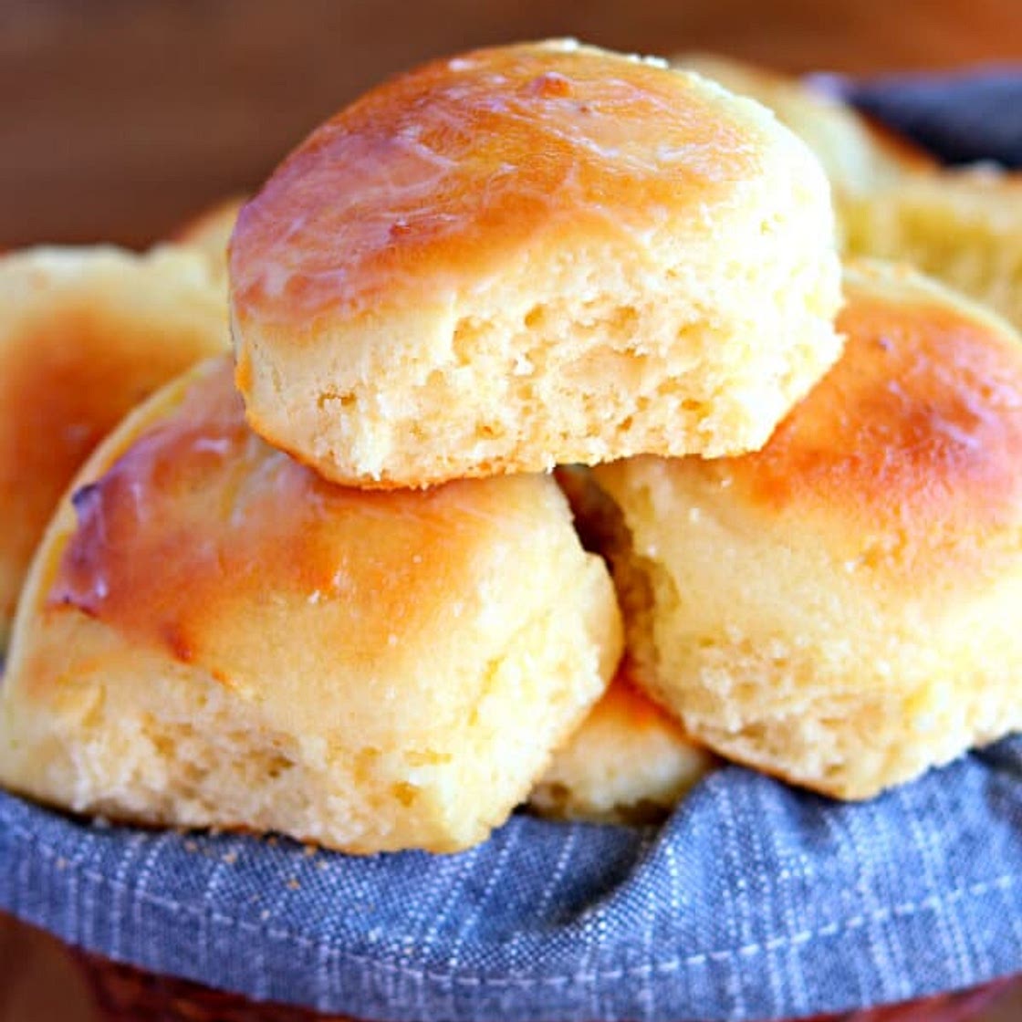 Gluten-Free Dinner Rolls