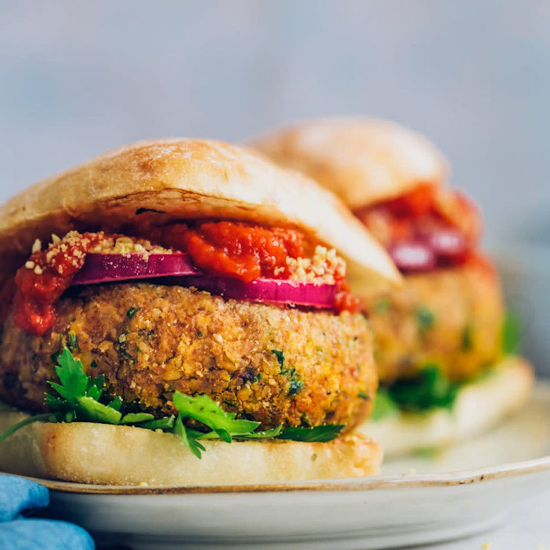 Easy Pizza                                                             Burgers