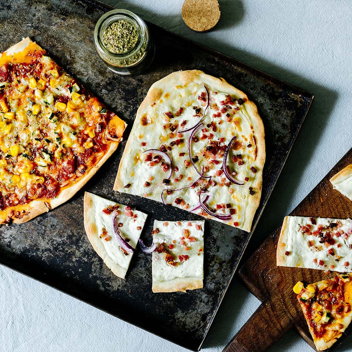 Flammkuchen 2erlei belegt