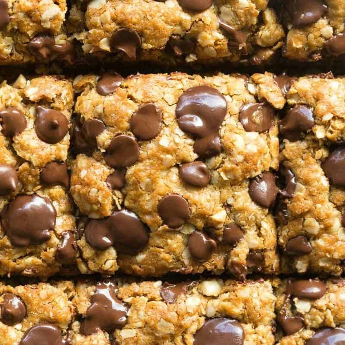 Healthy Oatmeal Cookie Bars (Vegan and Gluten-Free!)