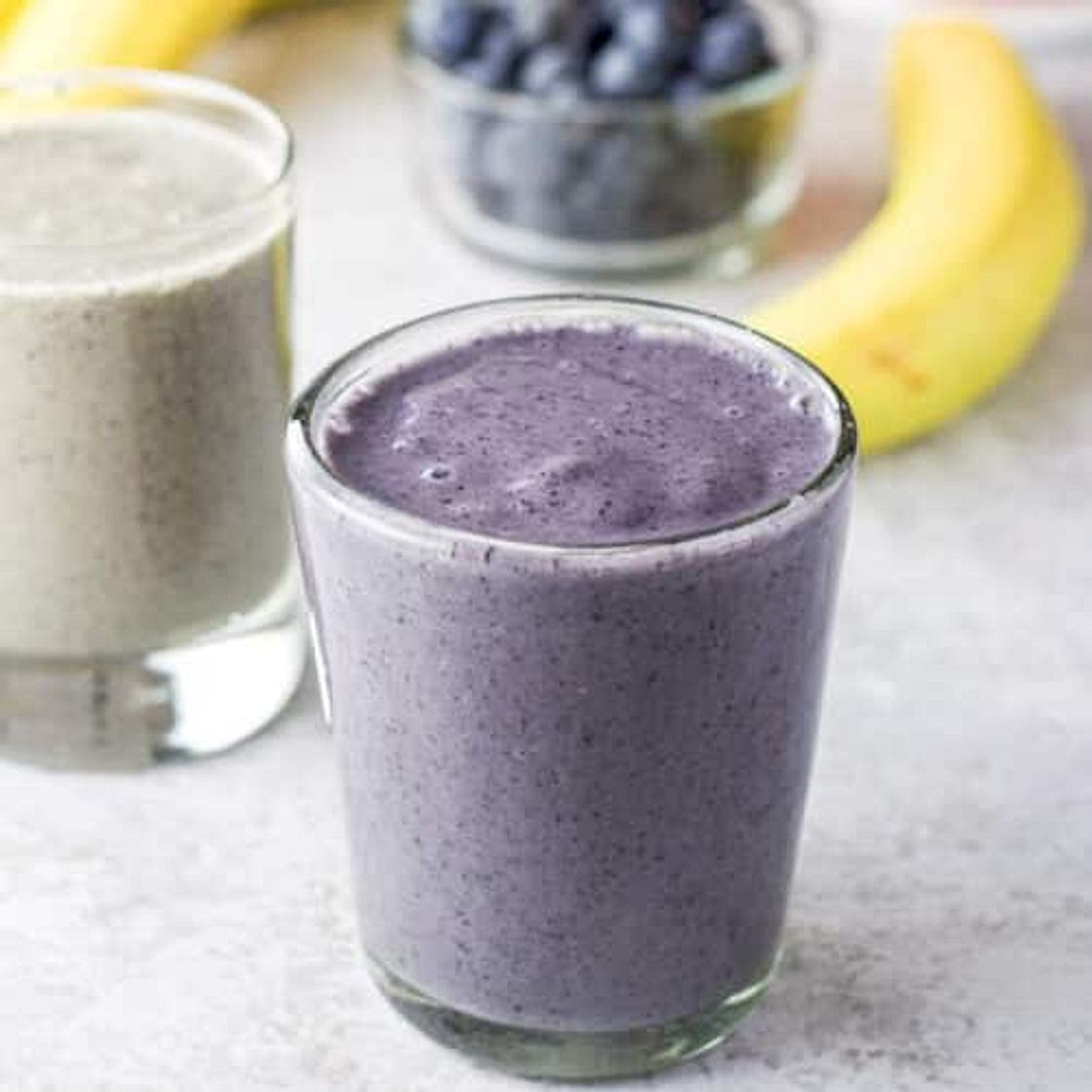 Blueberry Banana (Spinach) Smoothie