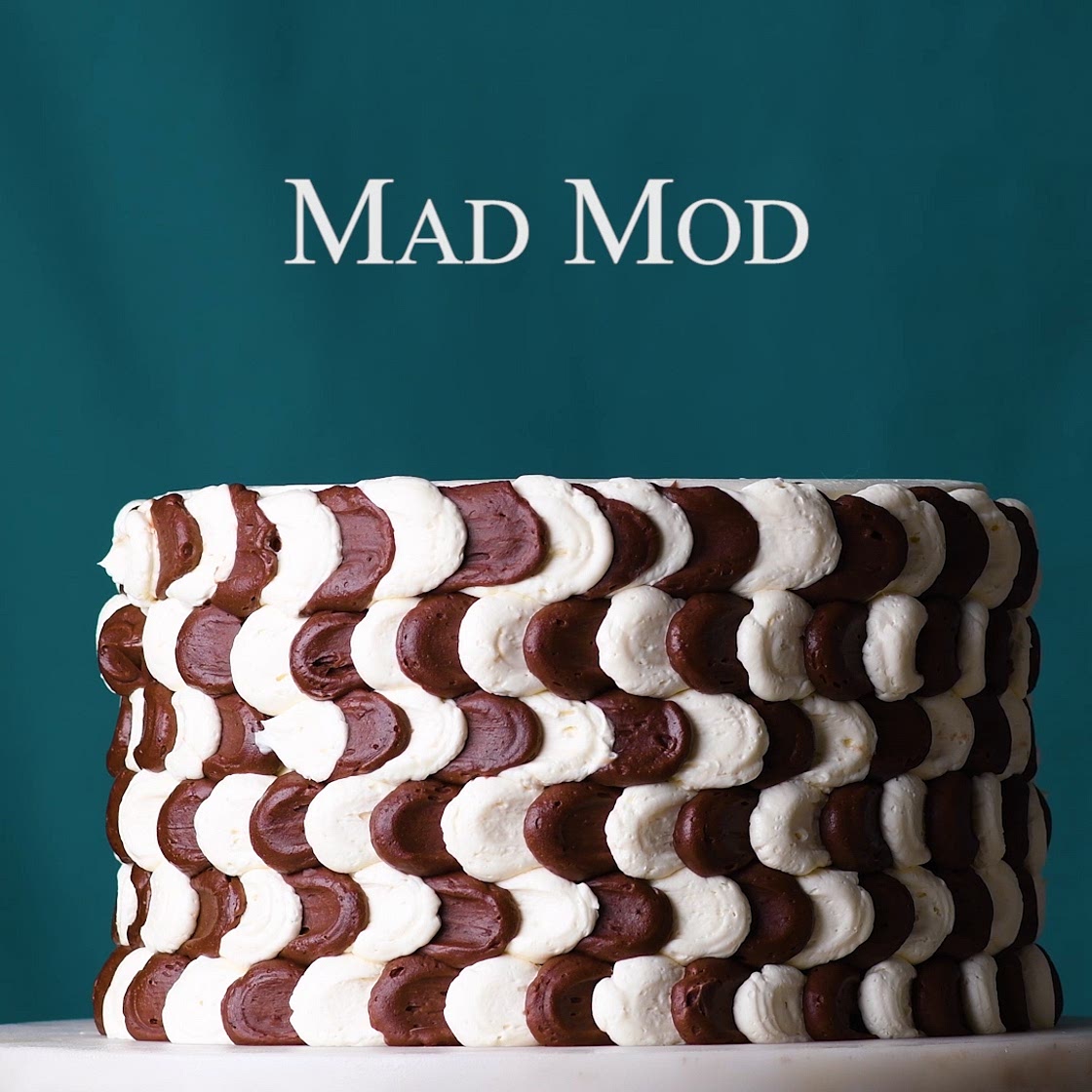 Optical Illusion Cake