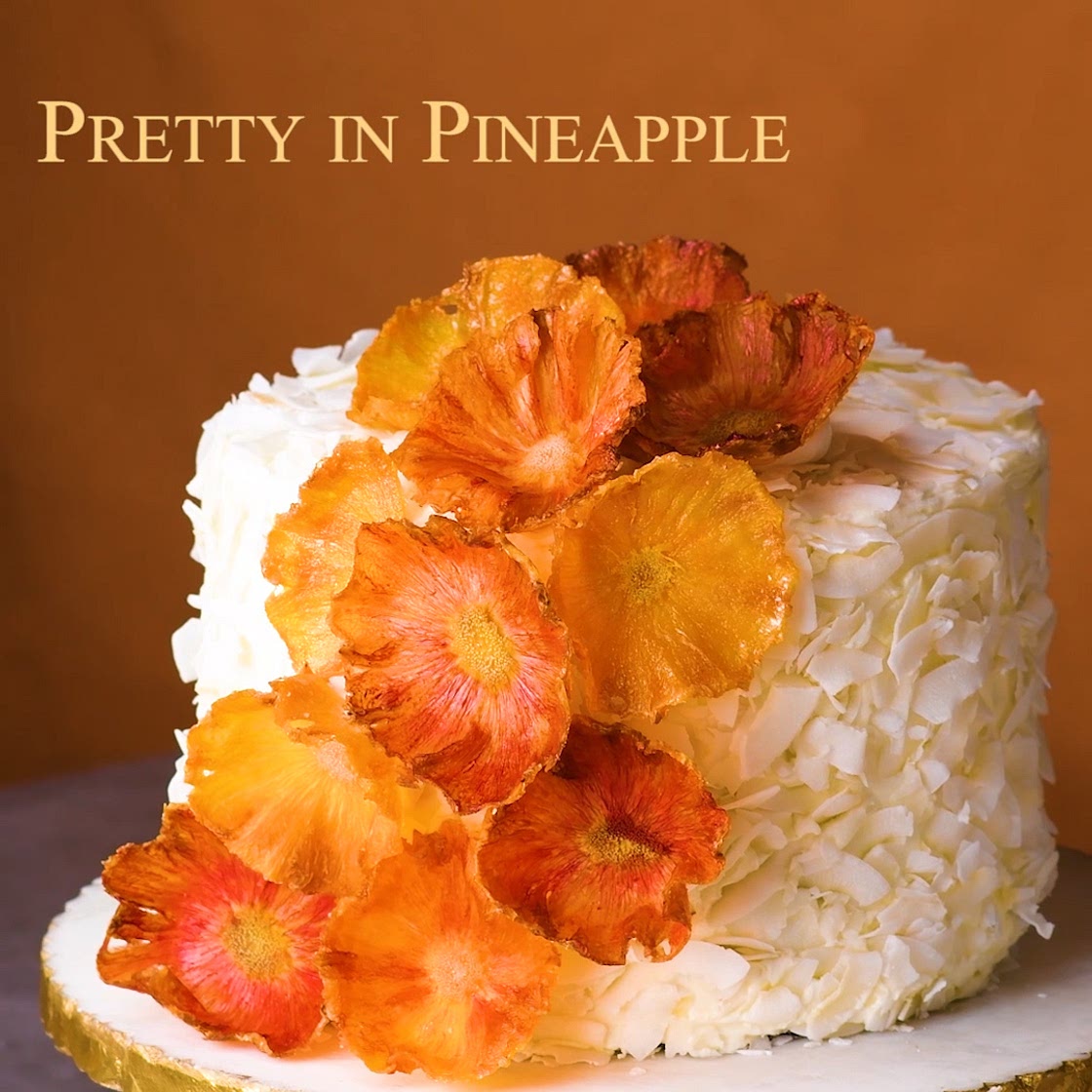 Coconut-Pineapple Flower Cake