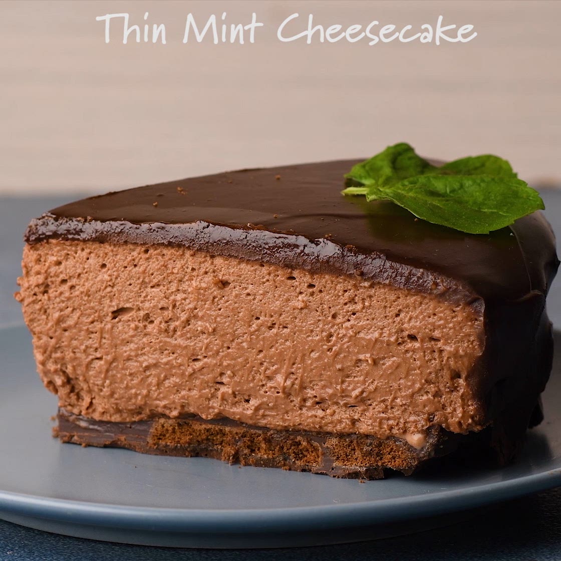 Thin Mint Chocolate Cheesecake