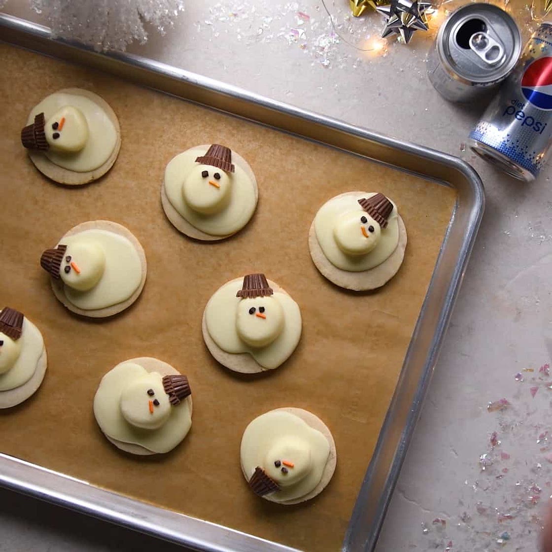 Melted Snowman Cookies