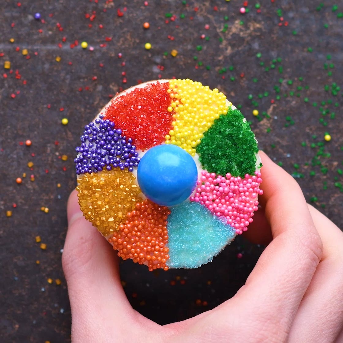 Color Wheel Cupcakes