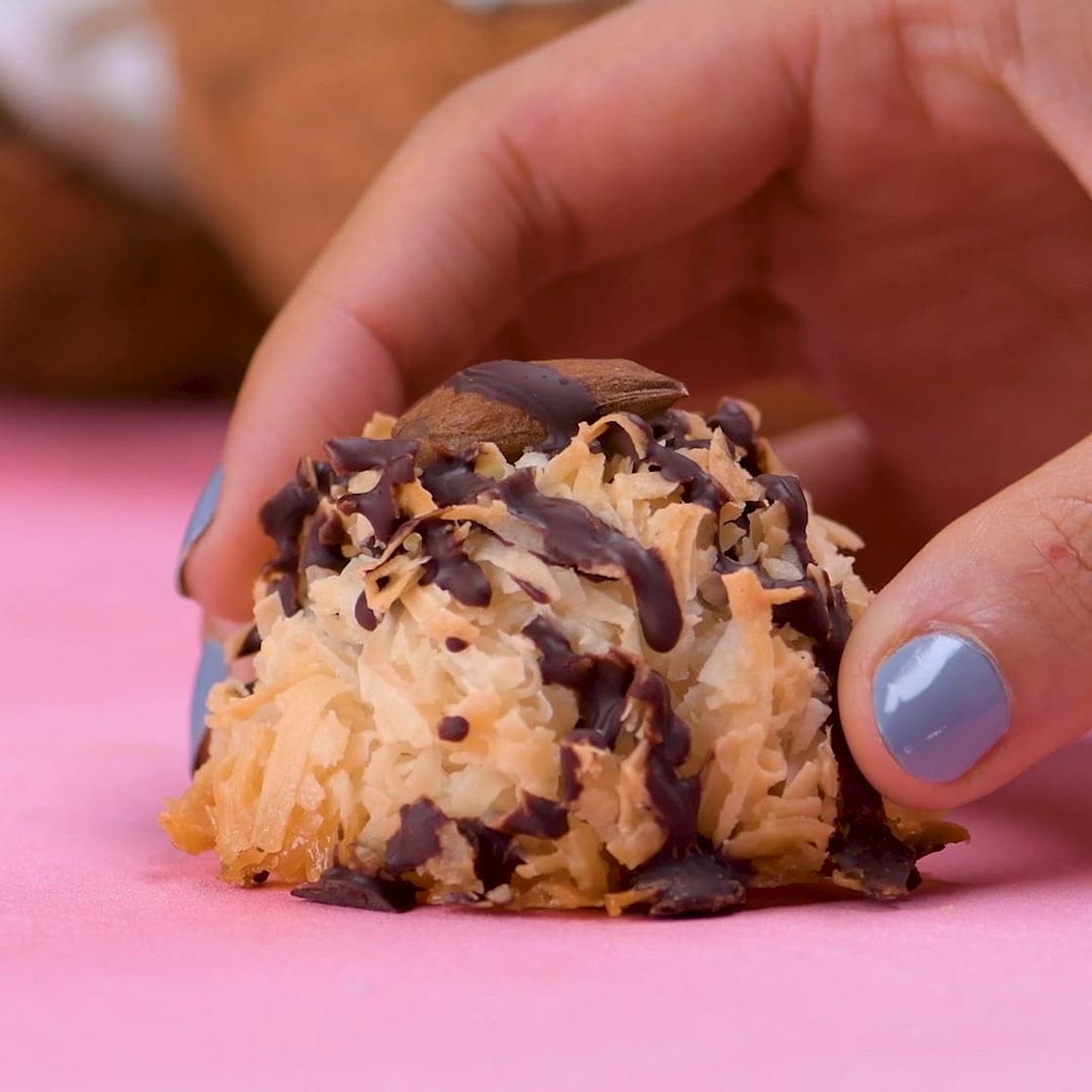 Almond Macaroon