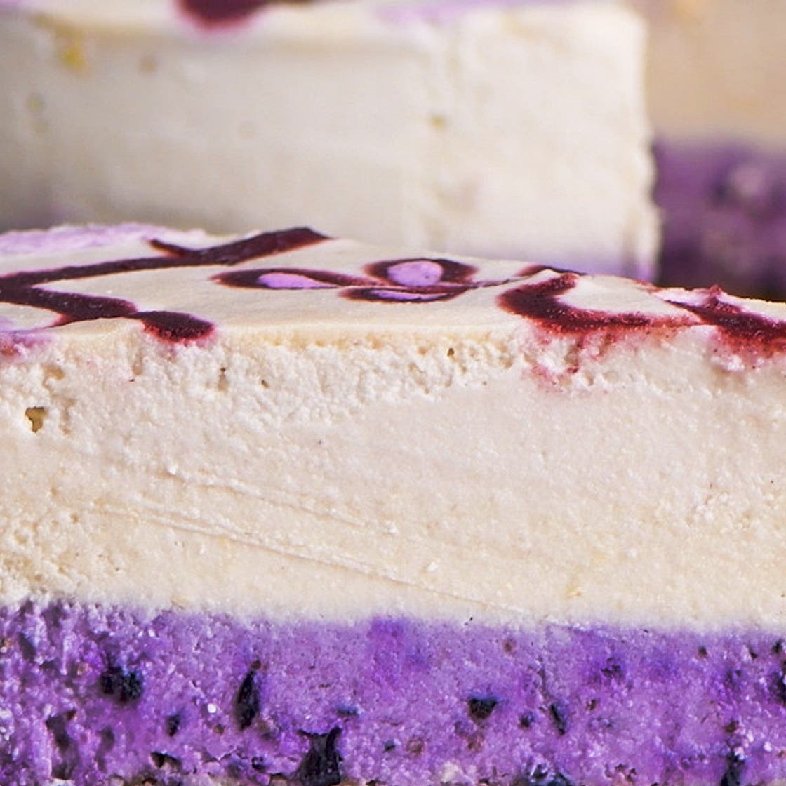 We’re Nuts About This Vegan Cheesecake!