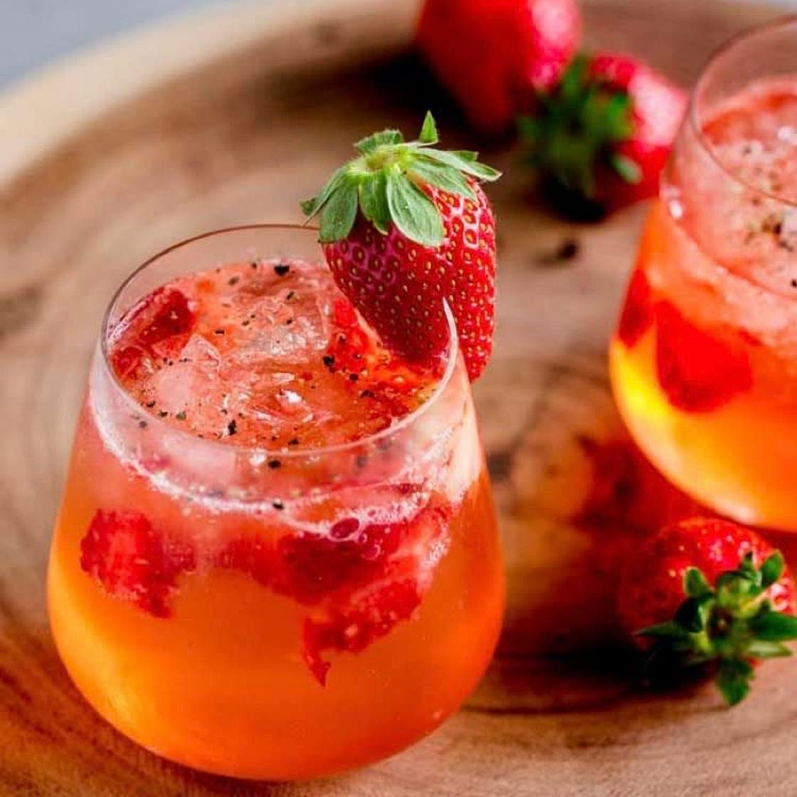 Strawberry Gin & Tonic