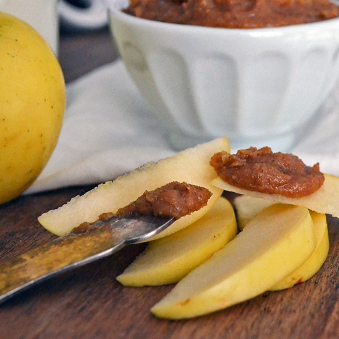 BEURRE DE PACANES SUCRÉ À L’ÉRABLE