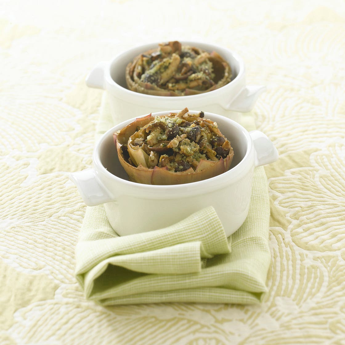 Carciofi e funghi alle erbe aromatiche