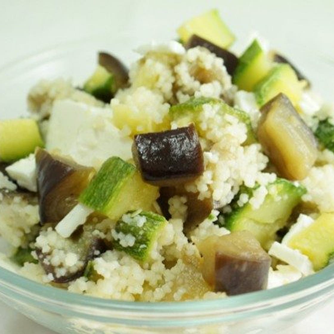 Cous cous alle verdure: la ricetta facile del piatto vegetariano
