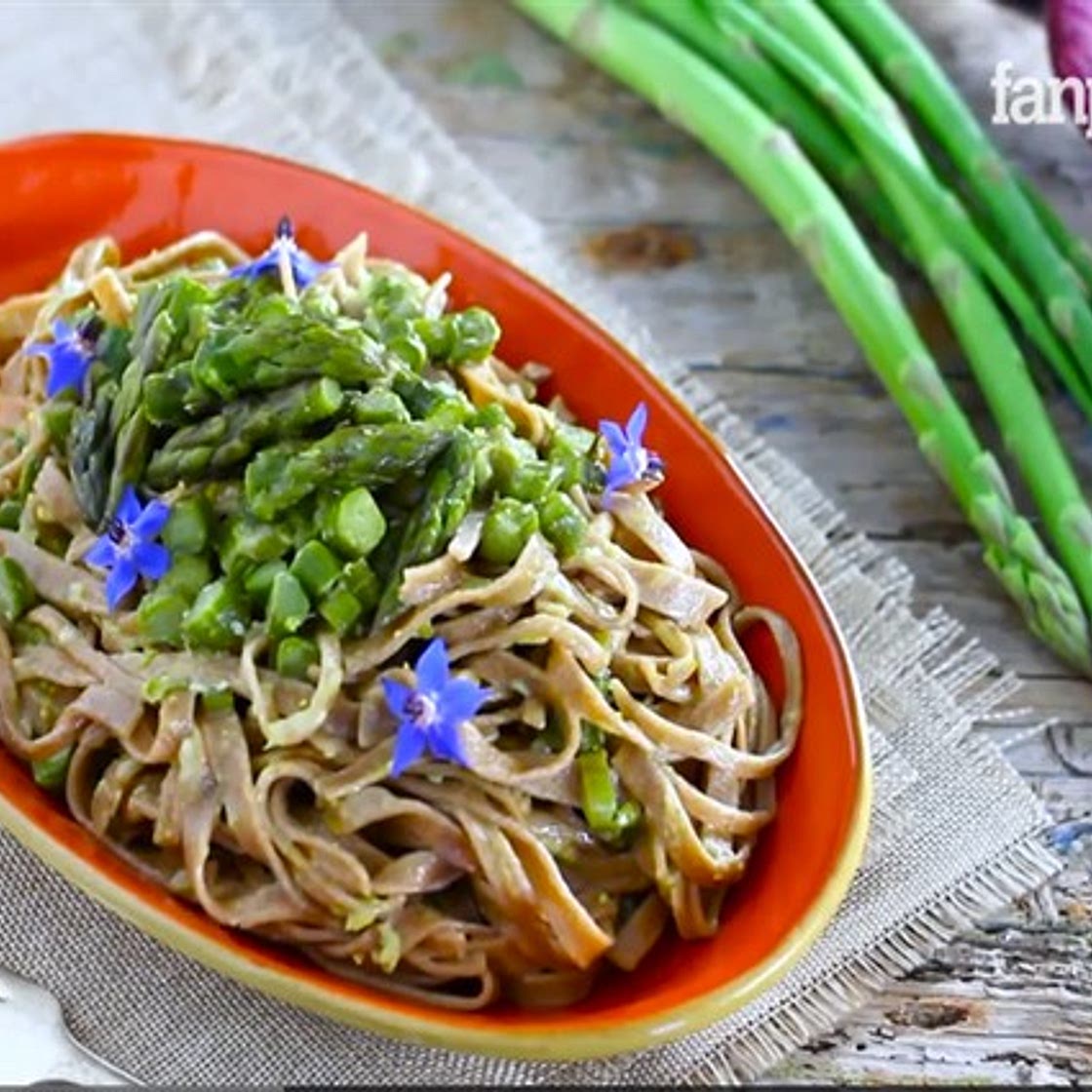 Ricetta carbonara vegetariana: variante con asparagi