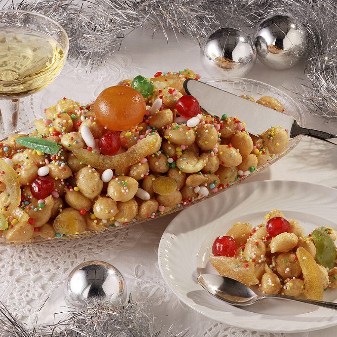 Struffoli siciliani: la ricetta della mpagnuccata