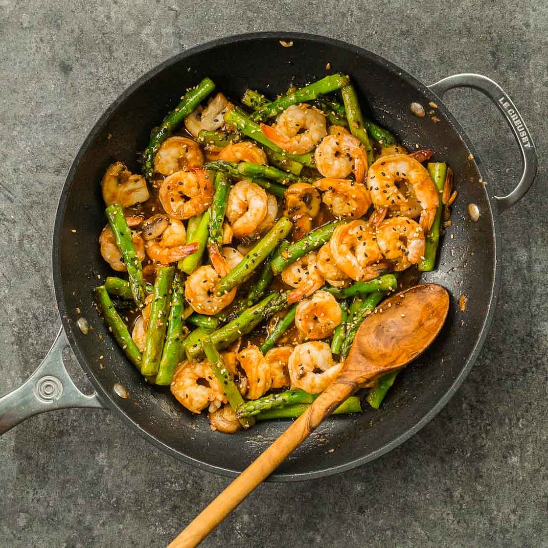 15-Minute Spicy Shrimp Asparagus
