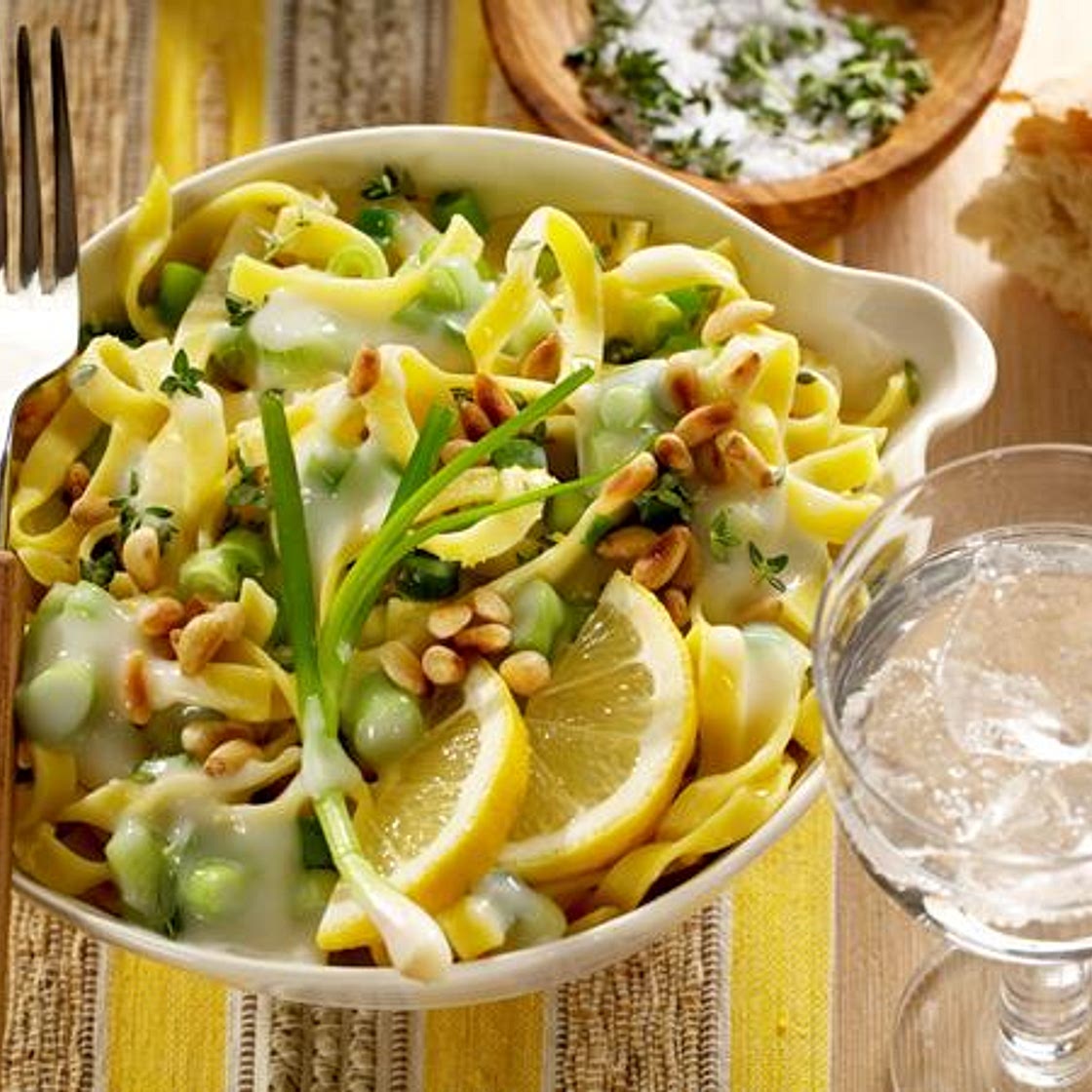 Mediterrane Zitronen-Pasta