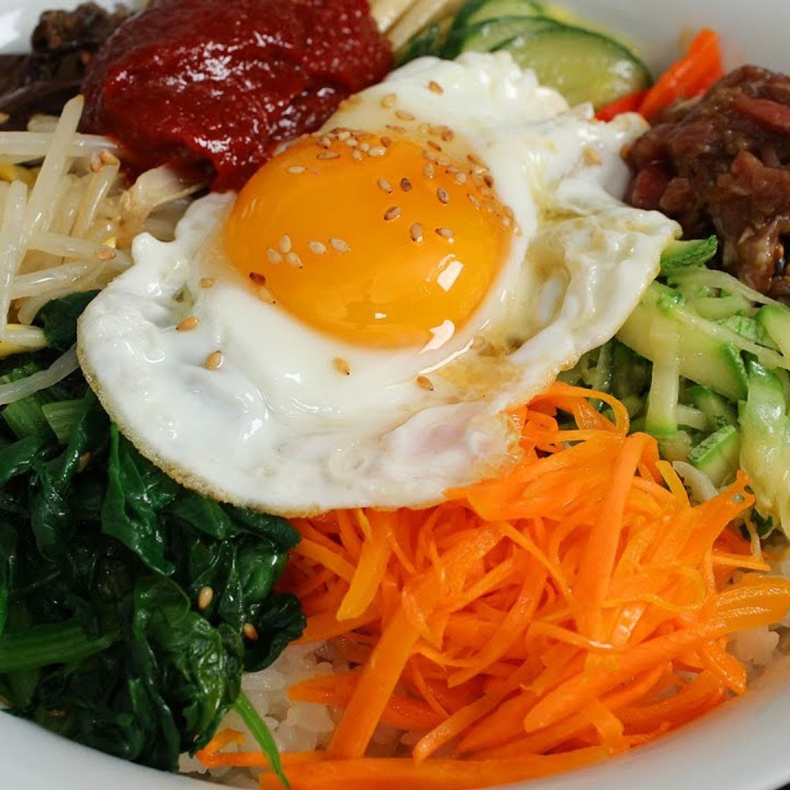 Bibimbap (Mixed rice with vegetables)
