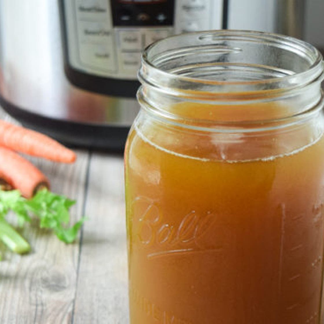 Instant Pot Vegetable Broth