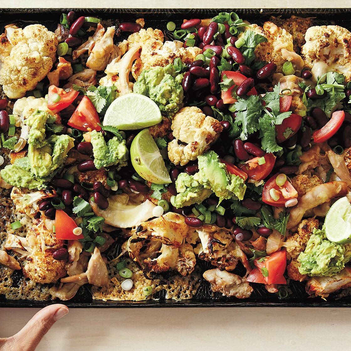 Healthy cauliflower nachos