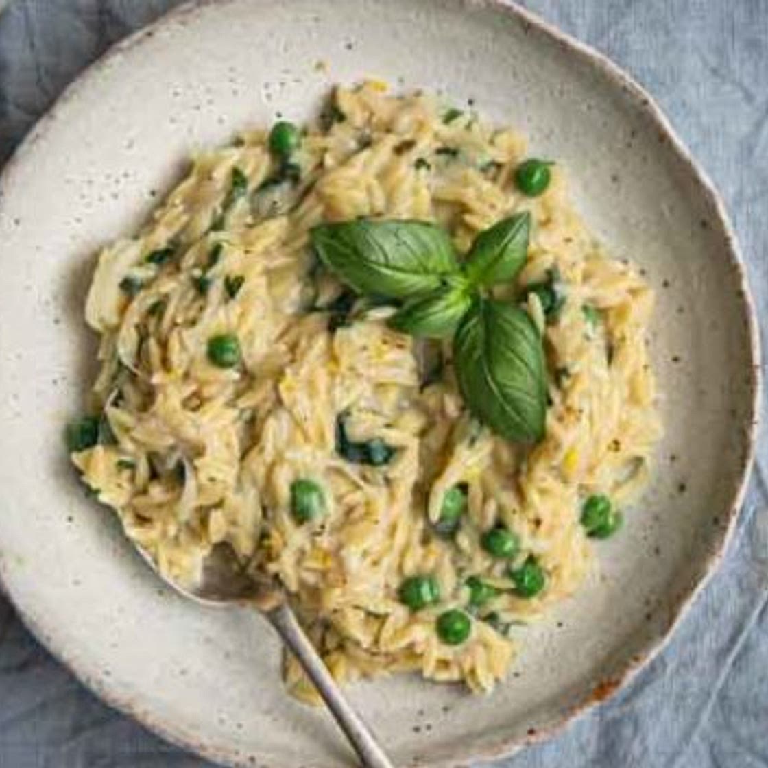 Quick Creamy Lemon Orzo with Greens