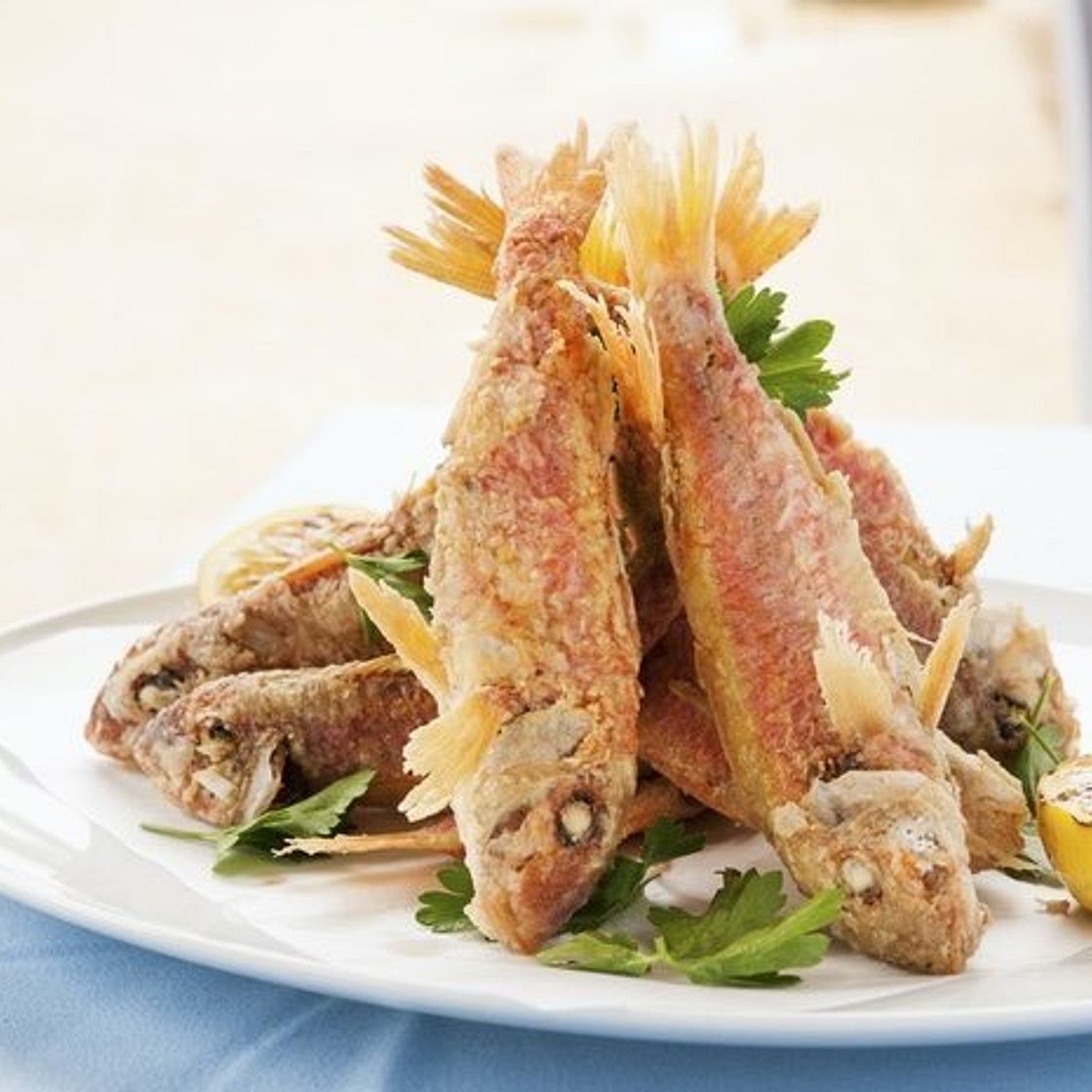 Salmonetes fritos