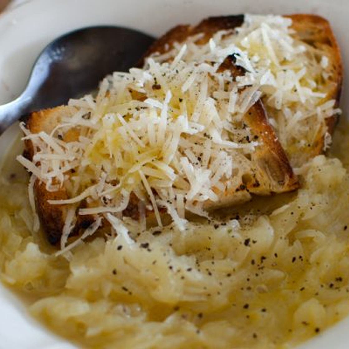 Carabaccia, la zuppa di cipolle toscana