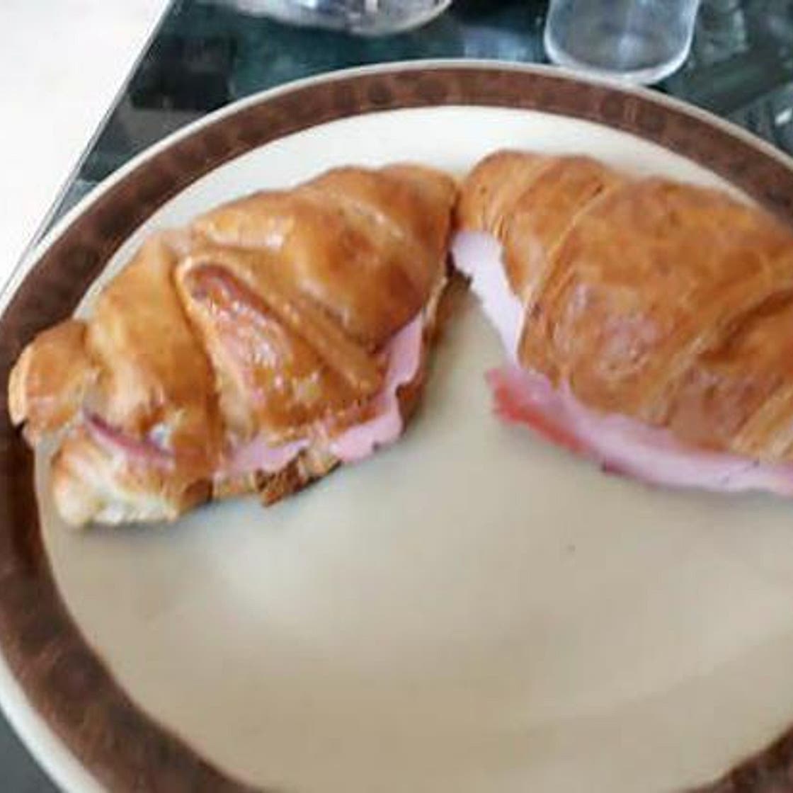 Croissant façon croque monsieur