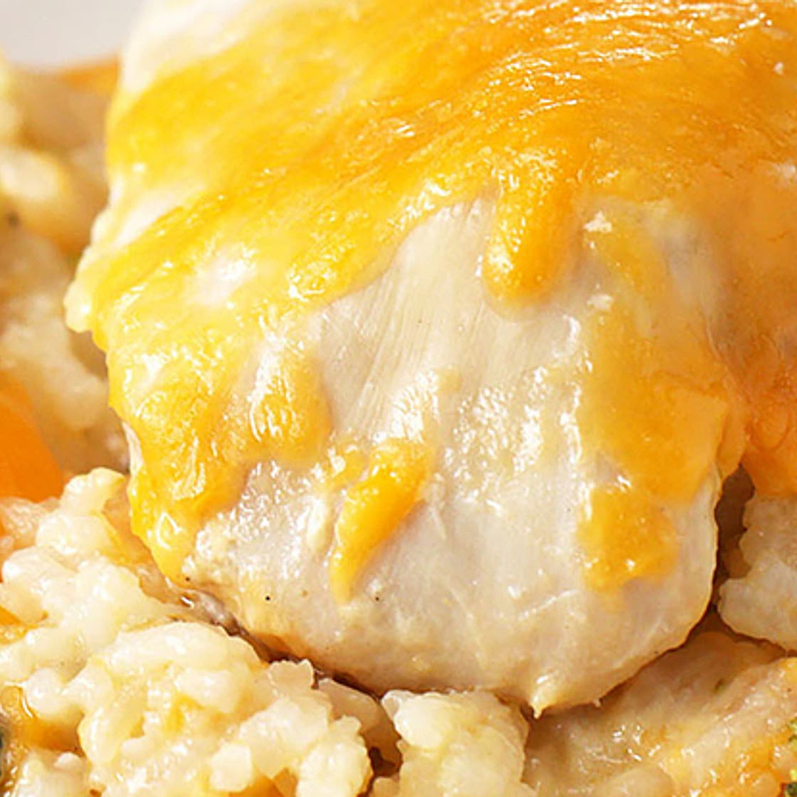 You Should Make This Easy Chicken And Rice Casserole For Dinner