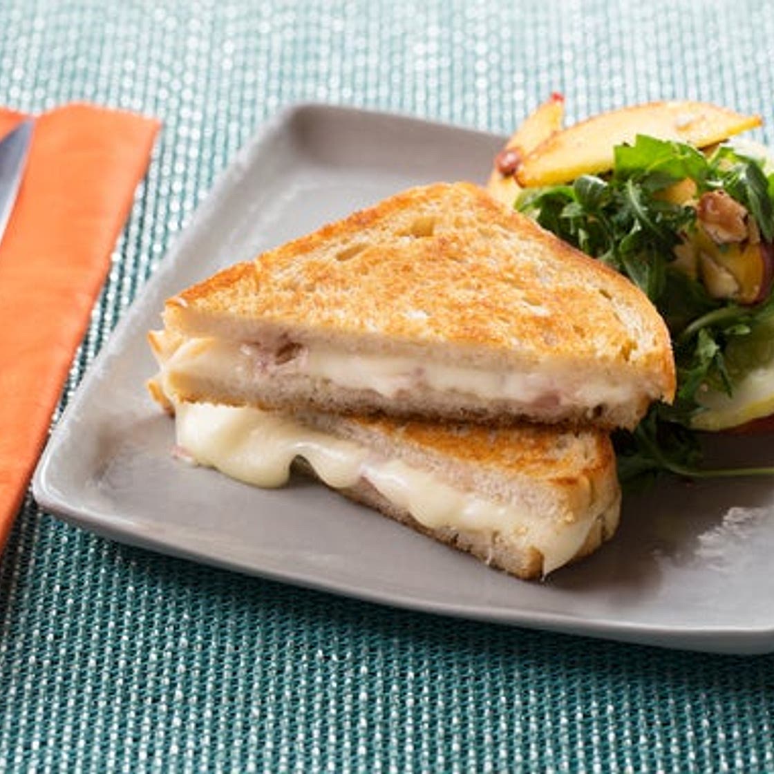 Grilled Fontina Cheese & Mint Sandwiches with Peach, Almond & Arugula Salad