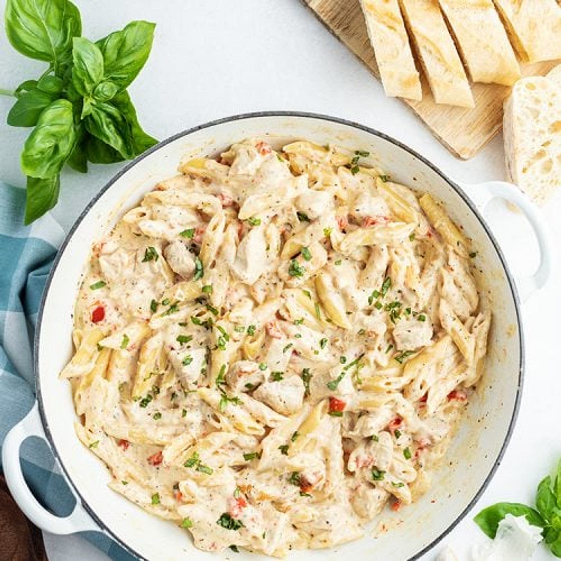 One Pan Cheesy Chicken Pasta