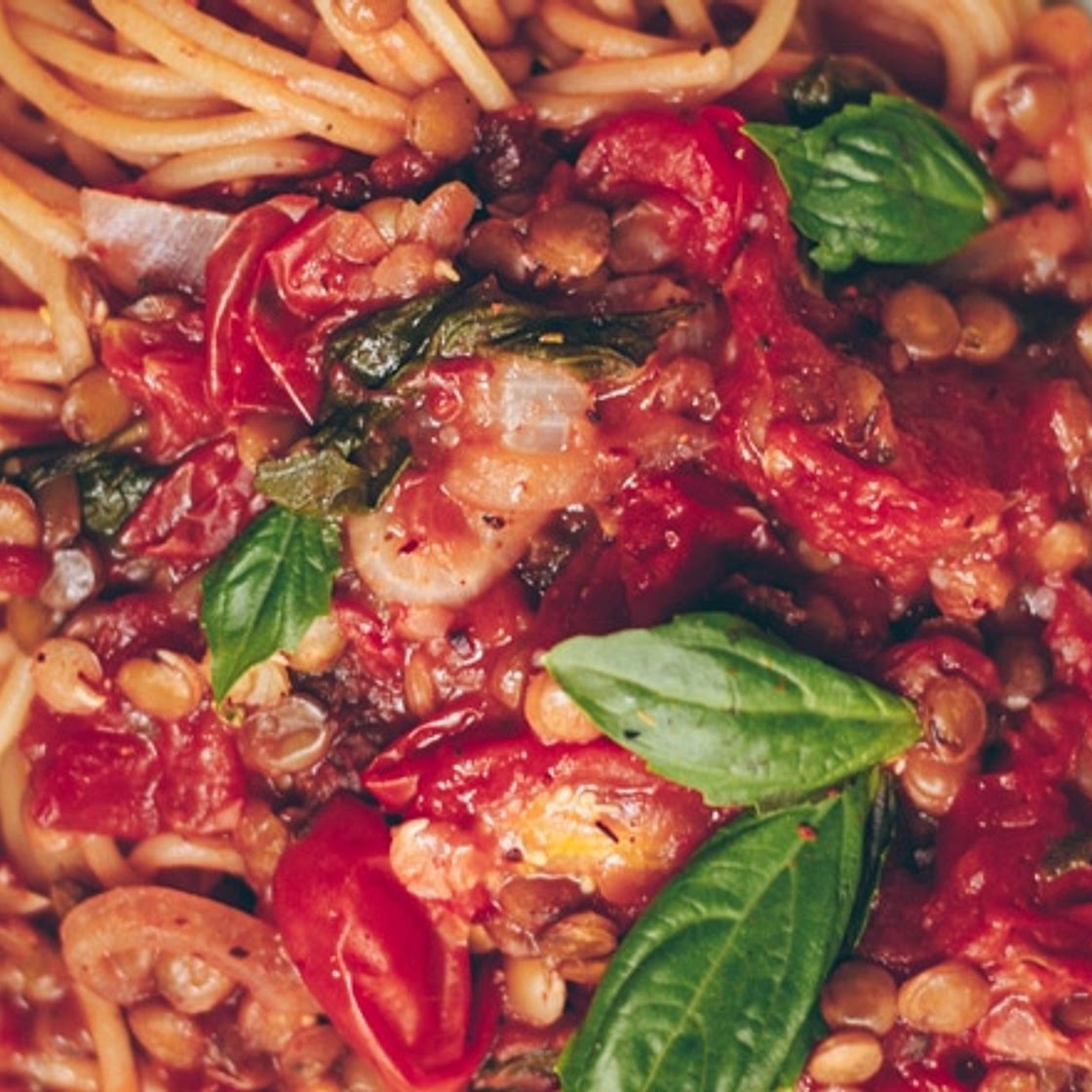 One-Pot Lentil Bolognese Pasta