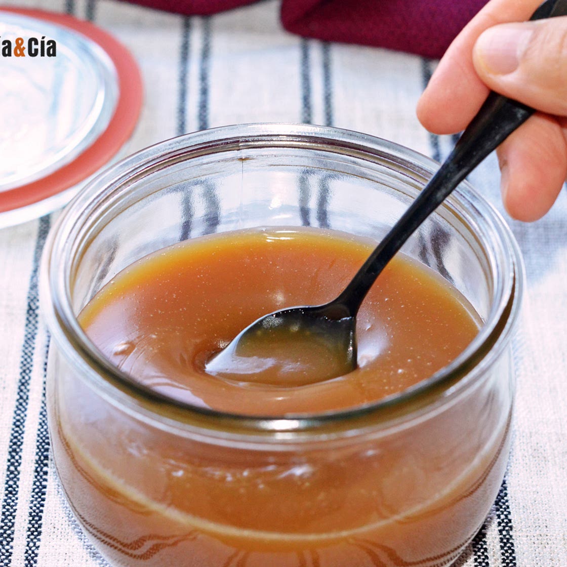 Salsa de caramelo de mantequilla y soja, deliciosa para desayunos, postres y helados