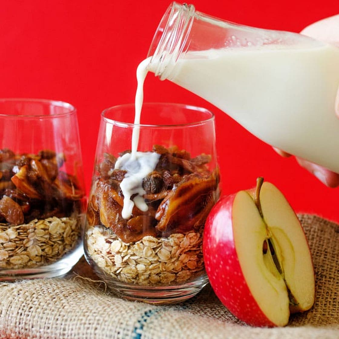 Apple Pie Overnight Oats
