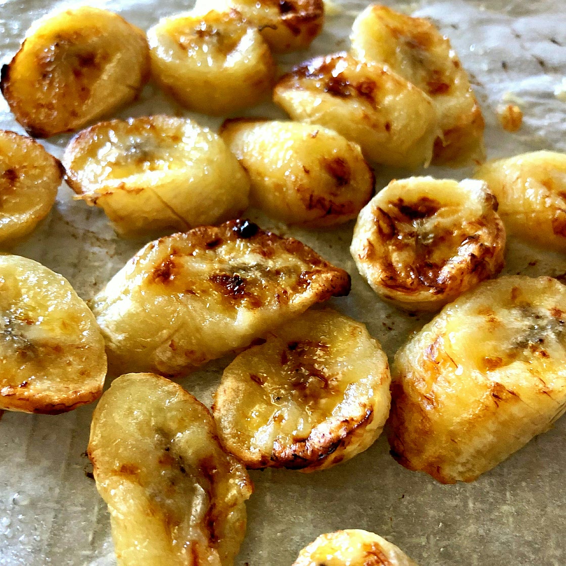 Air Fryer Roasted Bananas