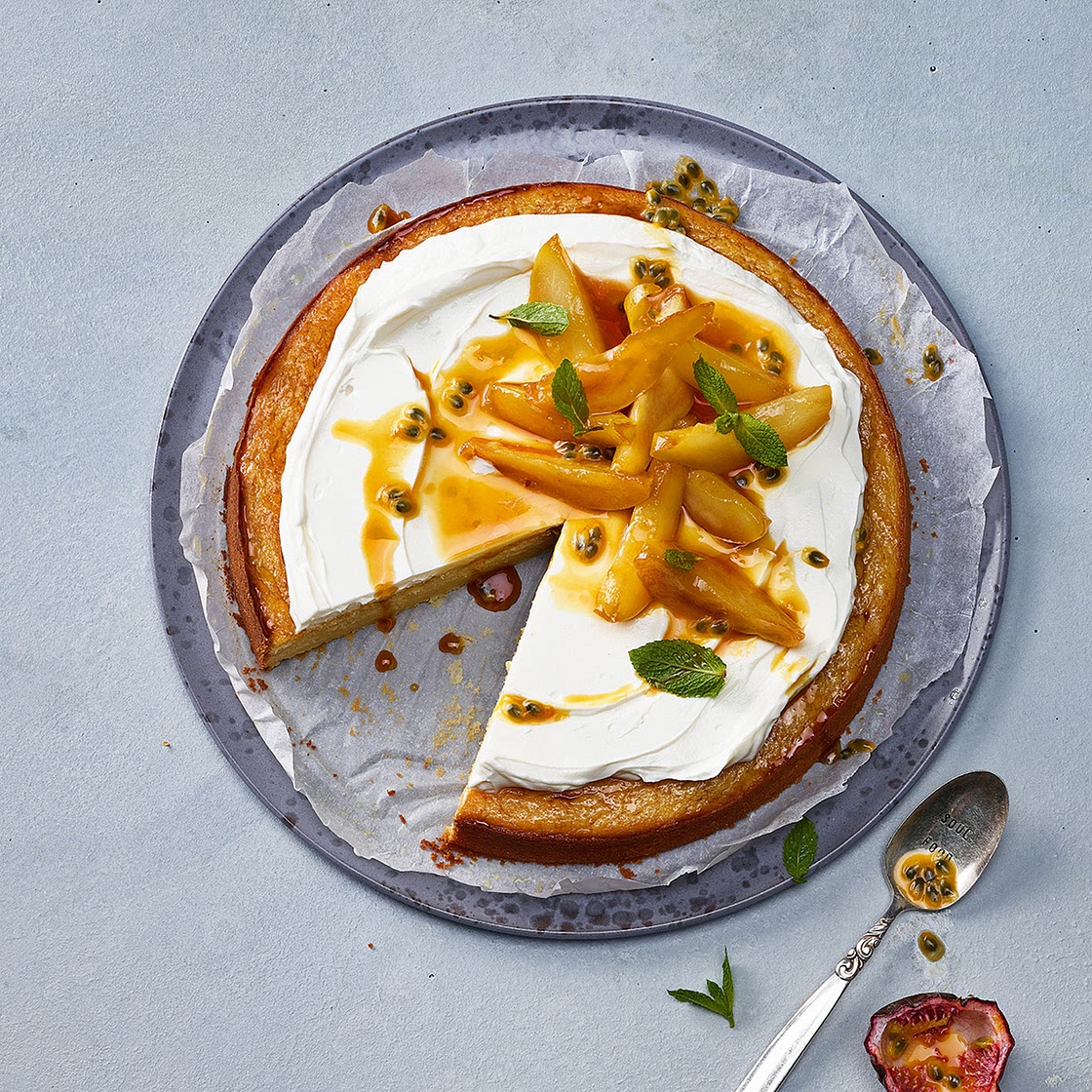 Joghurtkuchen mit Caramel-Birnen