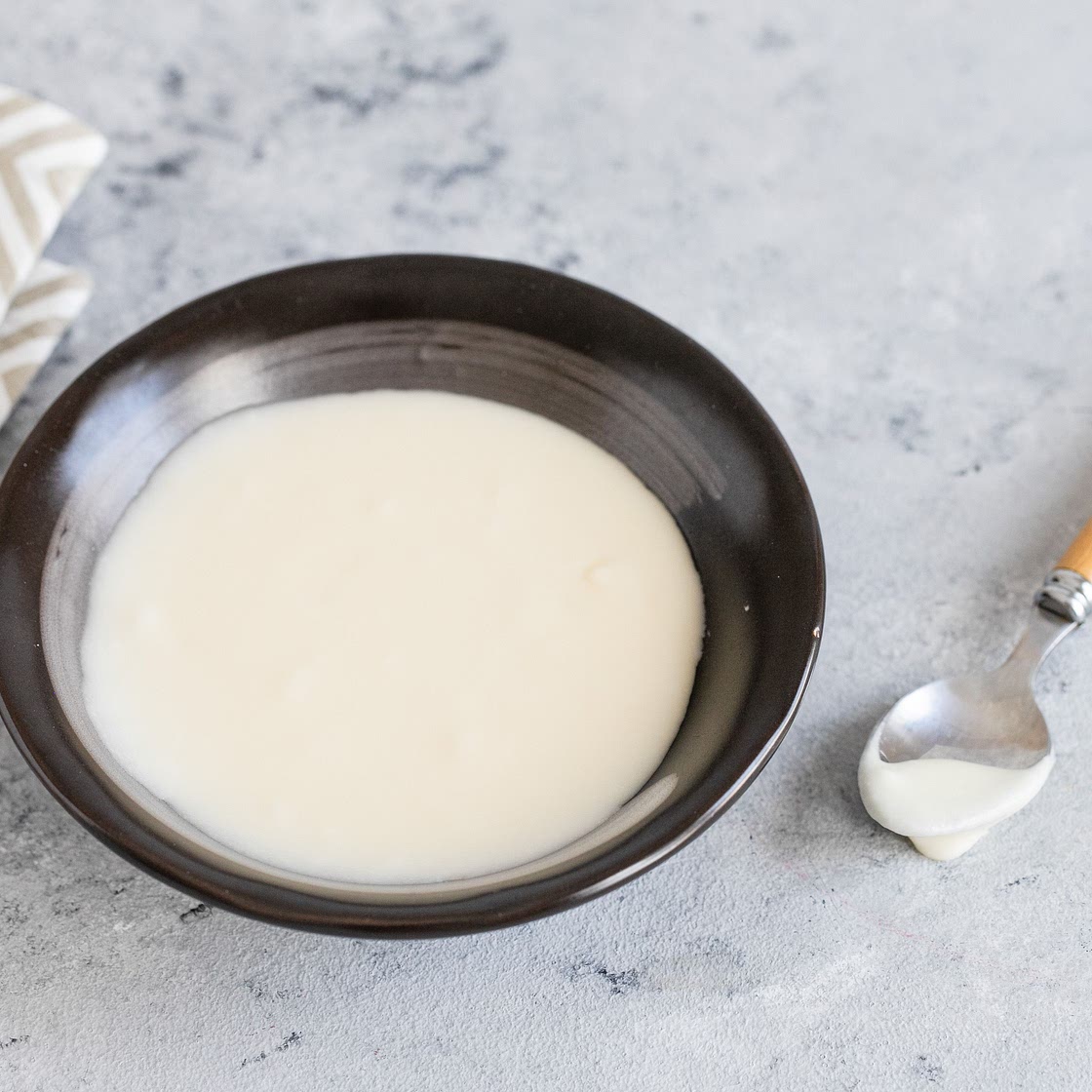 Add Panache to Your Baked Goods With This Basic Vanilla Icing