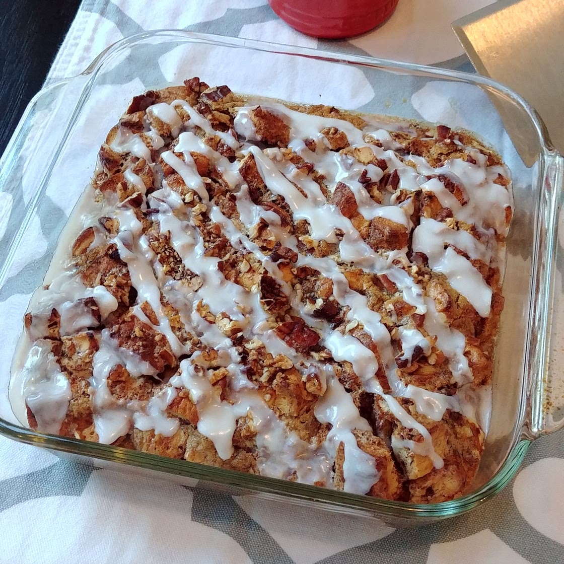 Easy Cinnamon Roll Casserole