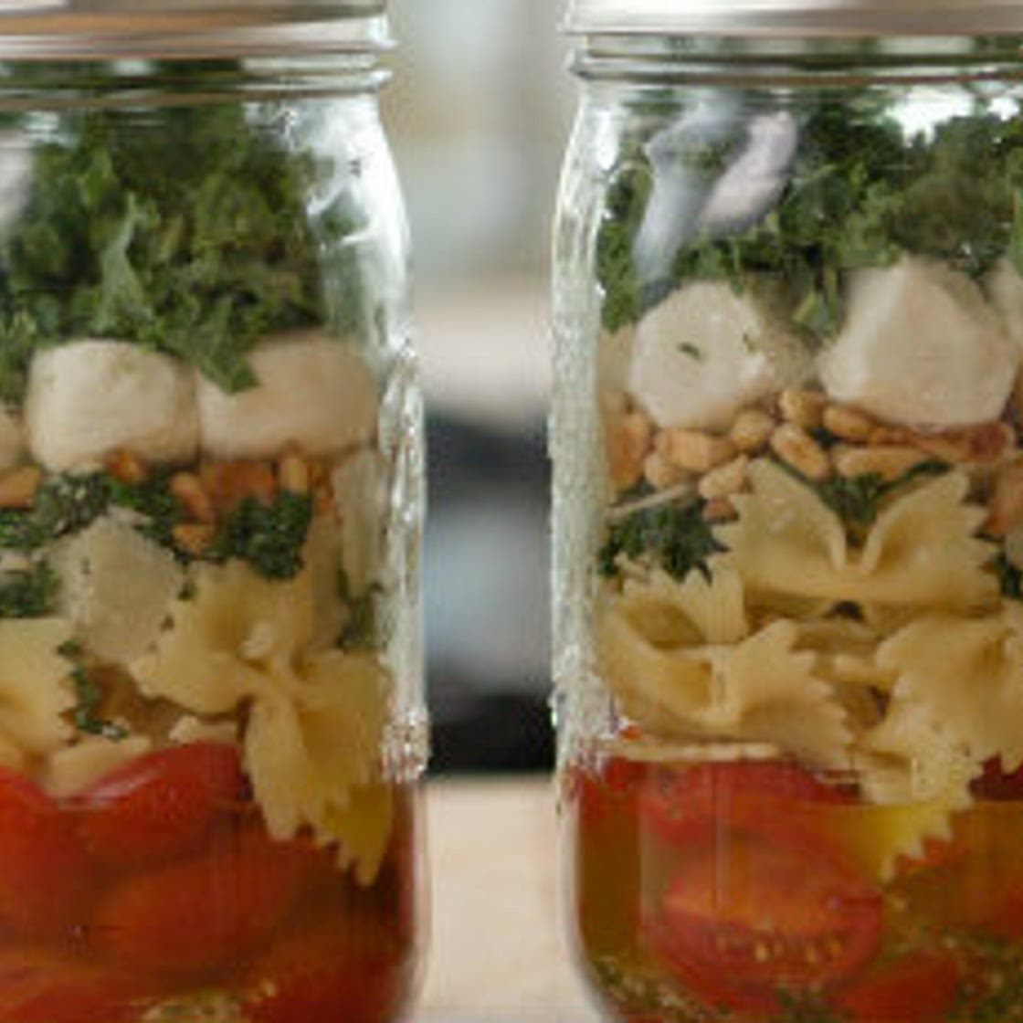 Kale-Pasta Mason Jar Salad