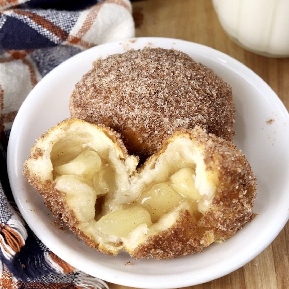 Air Fryer Churro Apple Pie Bombs