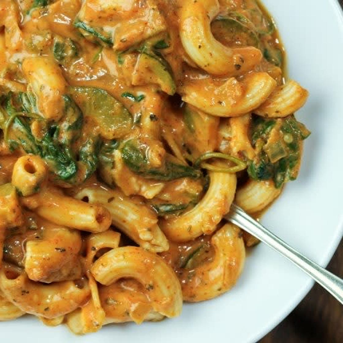 Creamy Chili Zucchini and Spinach Pasta