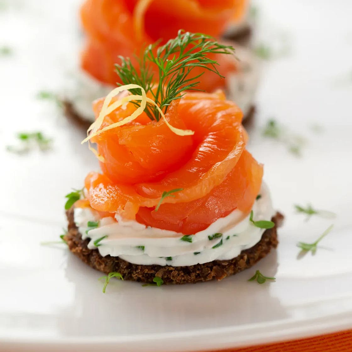 Toasts à la crème de saumon fumé