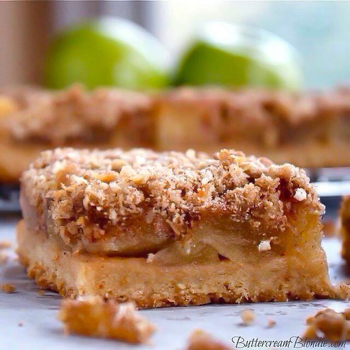 Apple Crisp Bars