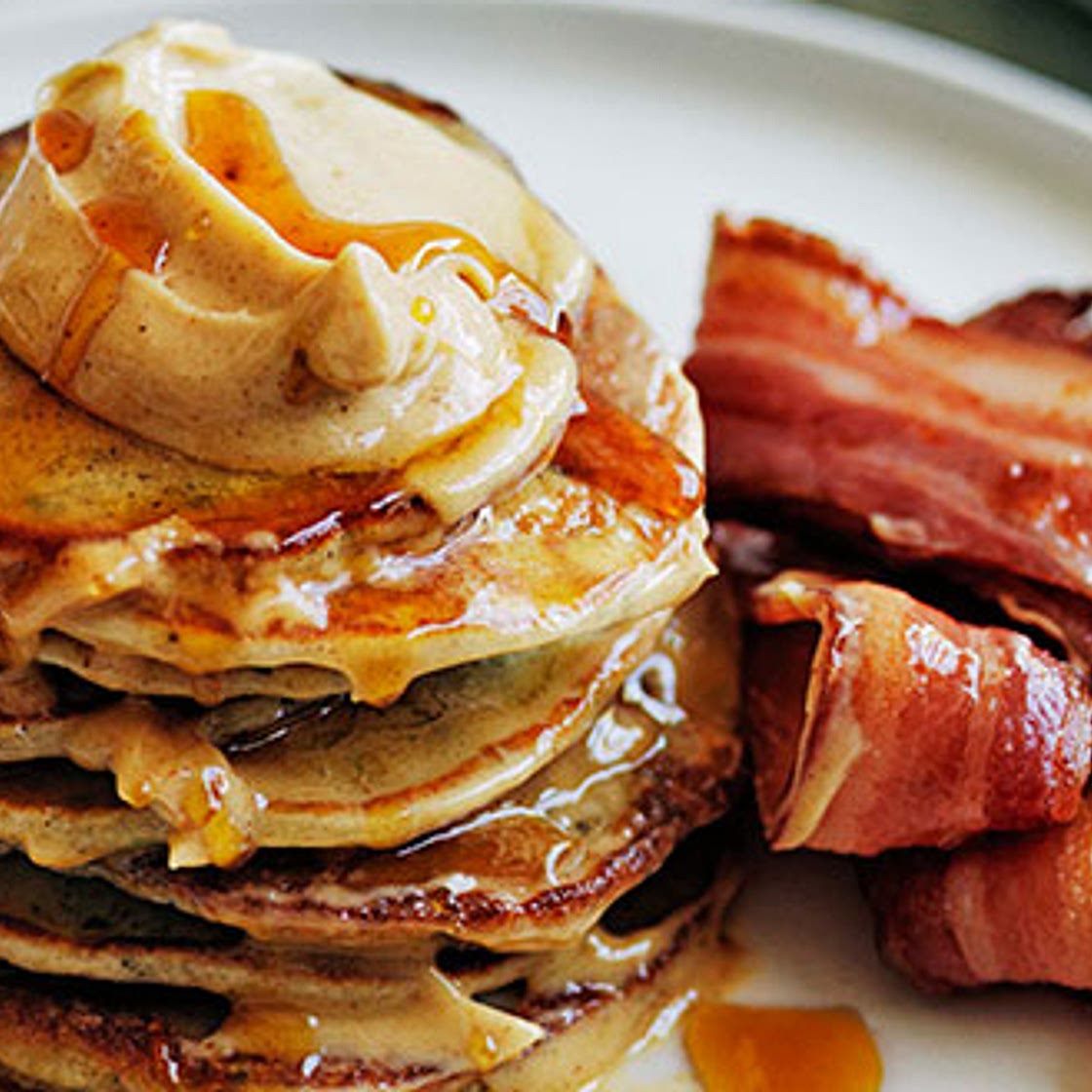 Buckwheat pikelets with bacon and maple butter