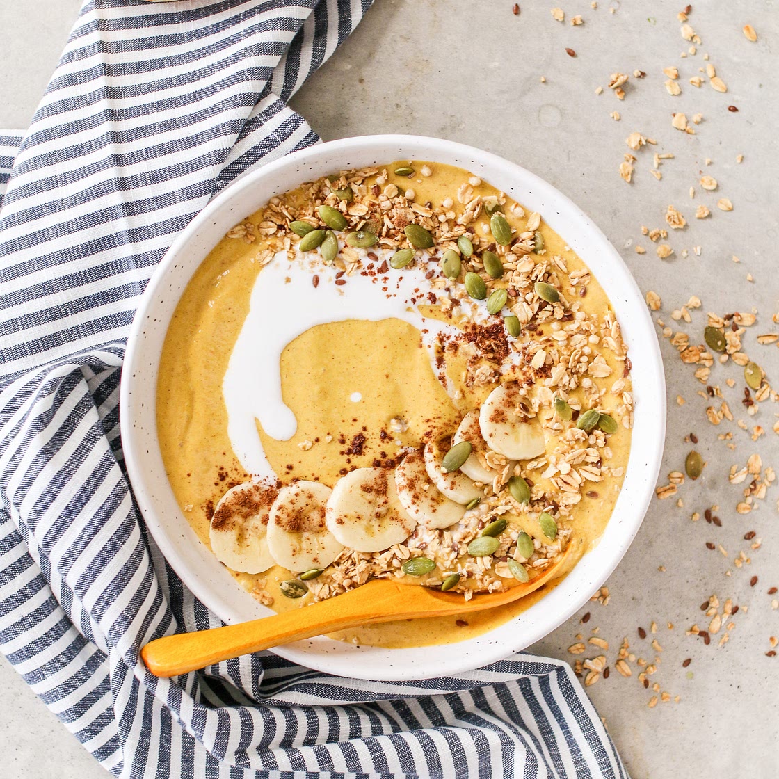 Pumpkin Pie Smoothie Bowl