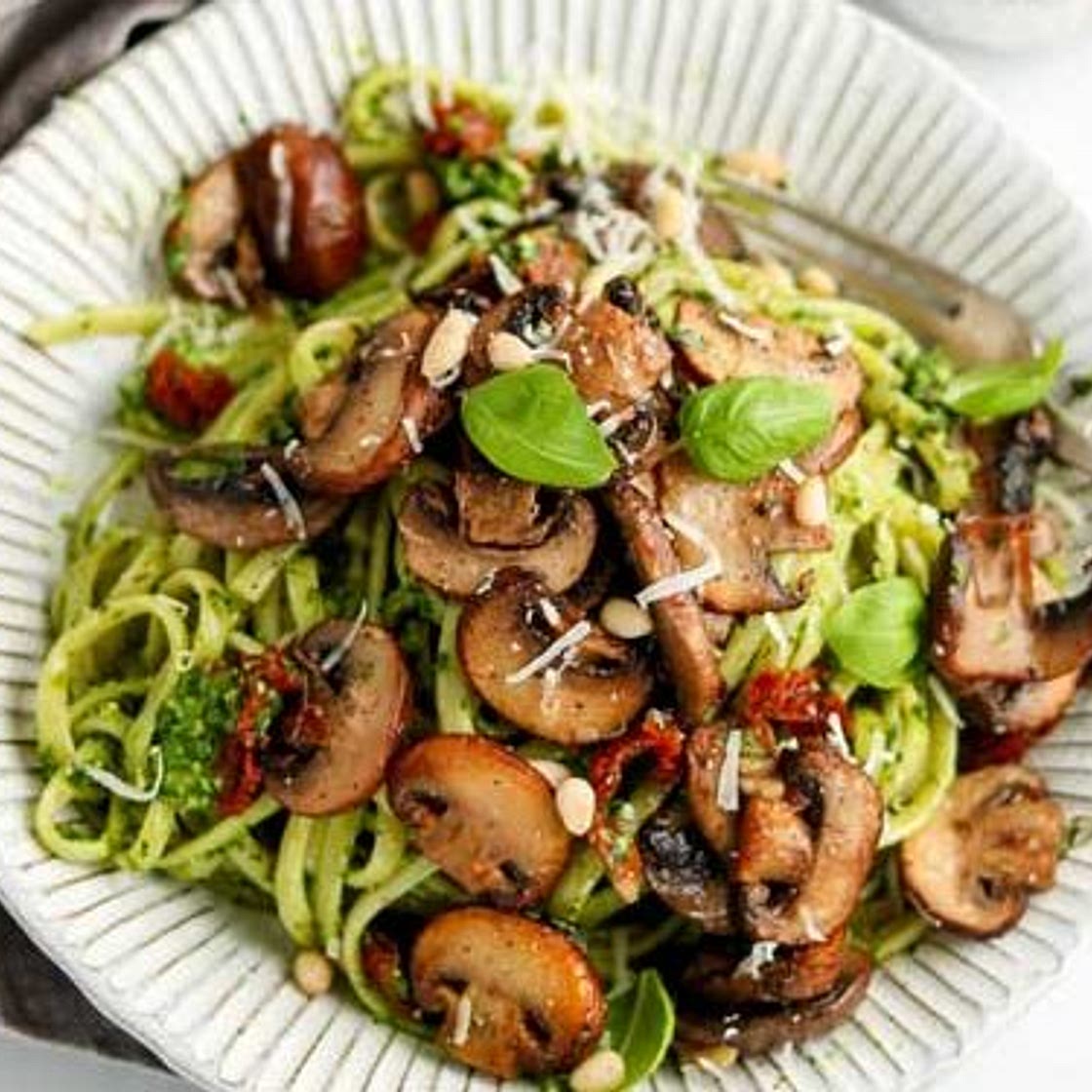 Mushroom Pesto Pasta