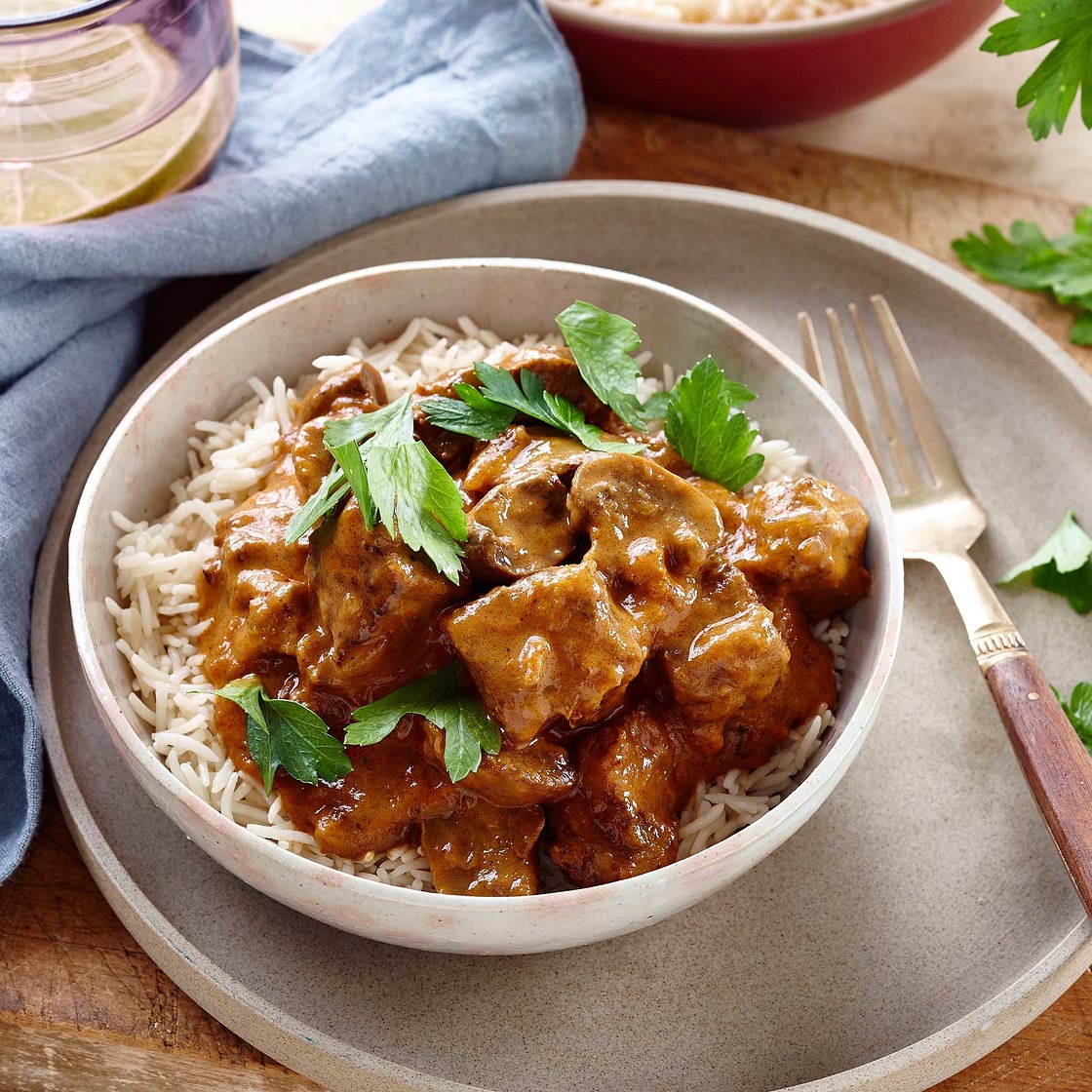 Slow cooker beef stroganoff